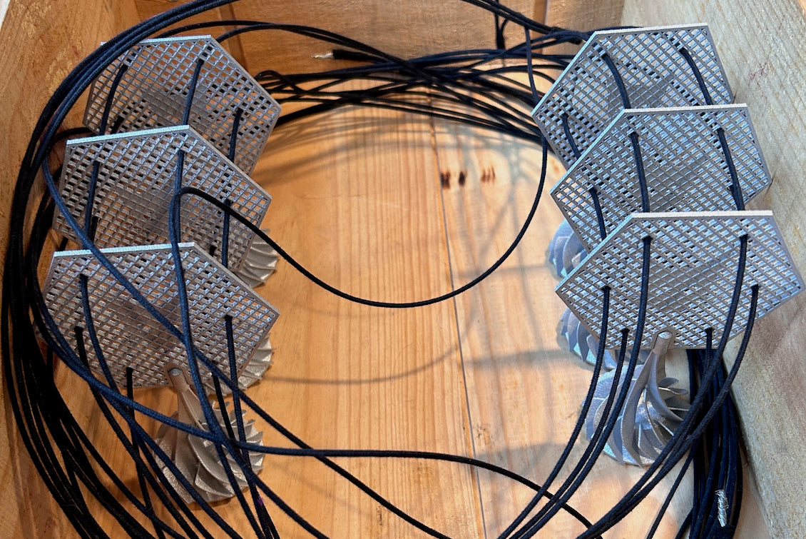 VL WITCHCRAFT™ V6 Speaker Cable Grid 2m